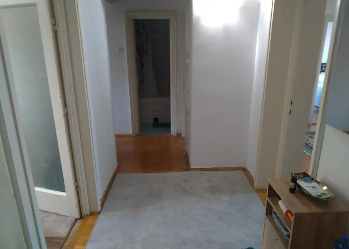 Apartman Promenada, 3 Camere, Langa Cazino, Faleza, Acvariu, Port Tomis, Plaja, Piata Ovidiu Konstanca