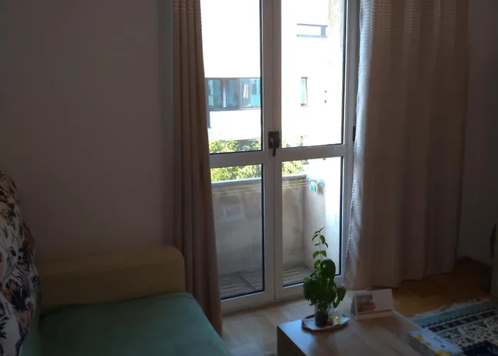 Promenada, 3 Camere, Langa Cazino, Faleza, Acvariu, Port Tomis, Plaja, Piata Ovidiu * Konstanca