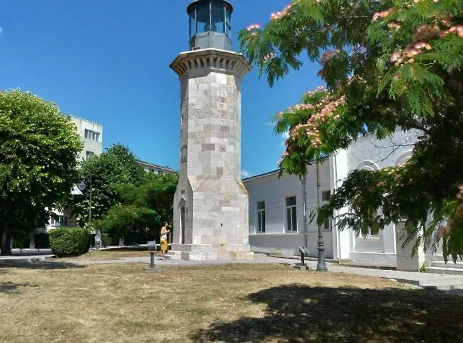 Promenada, 3 Camere, Langa Cazino, Faleza, Acvariu, Port Tomis, Plaja, Piata Ovidiu Konstanca