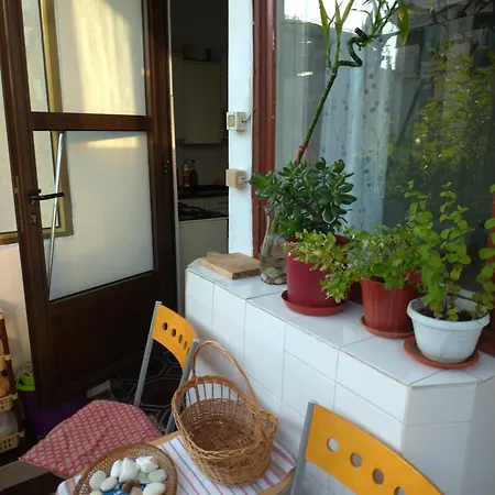 Promenada, 3 Camere, Langa Cazino, Faleza, Acvariu, Port Tomis, Plaja, Piata Ovidiu * Constanţa